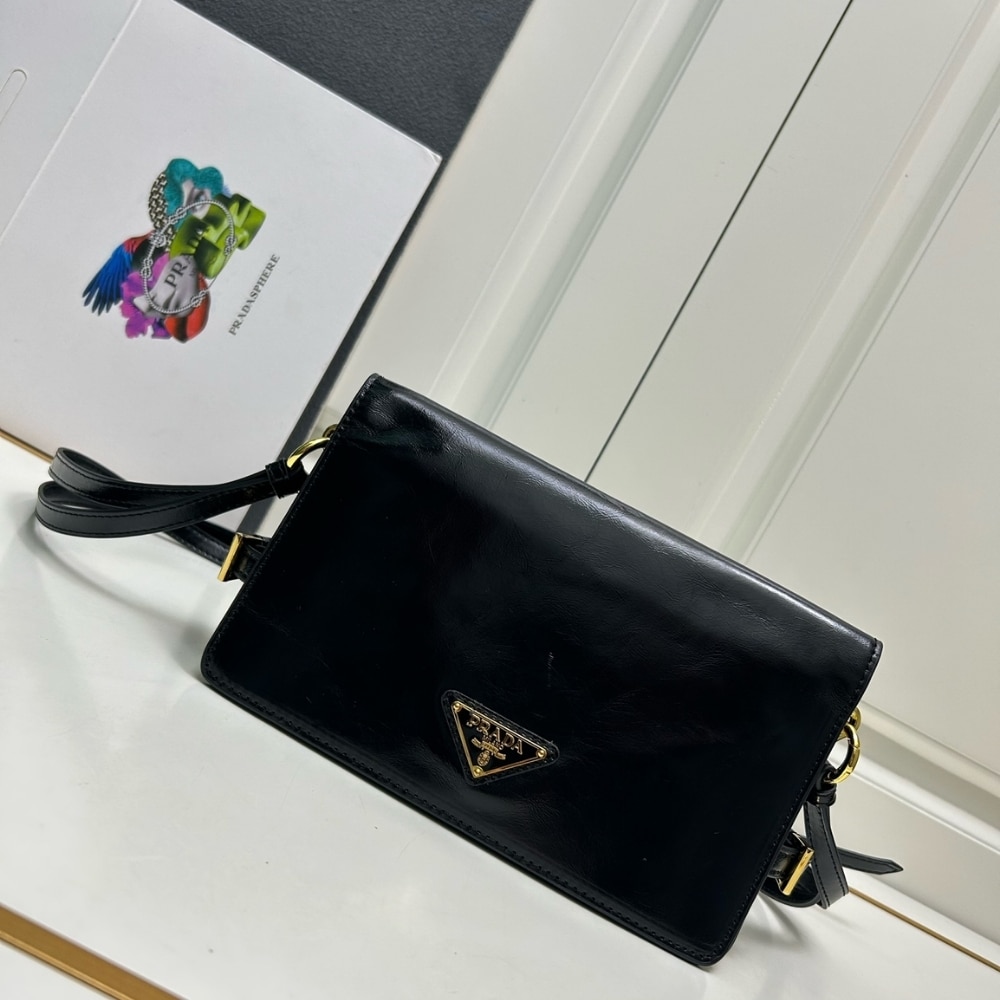 Prada Leather Shoulder Bag Black 23Cm