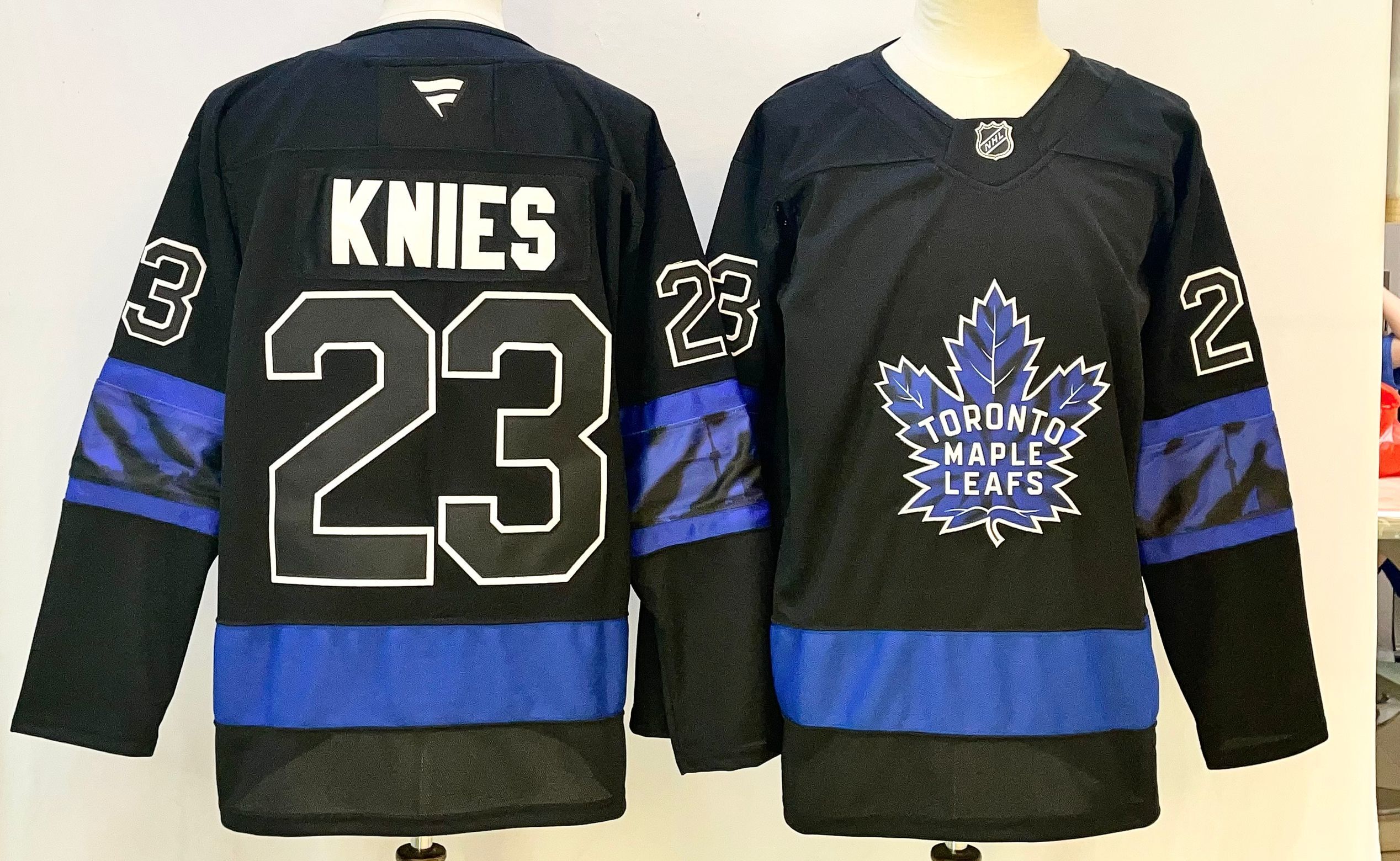 Men's Toronto Maple Leafs Matthew Knies #23 Fanatics Black Player Jersey