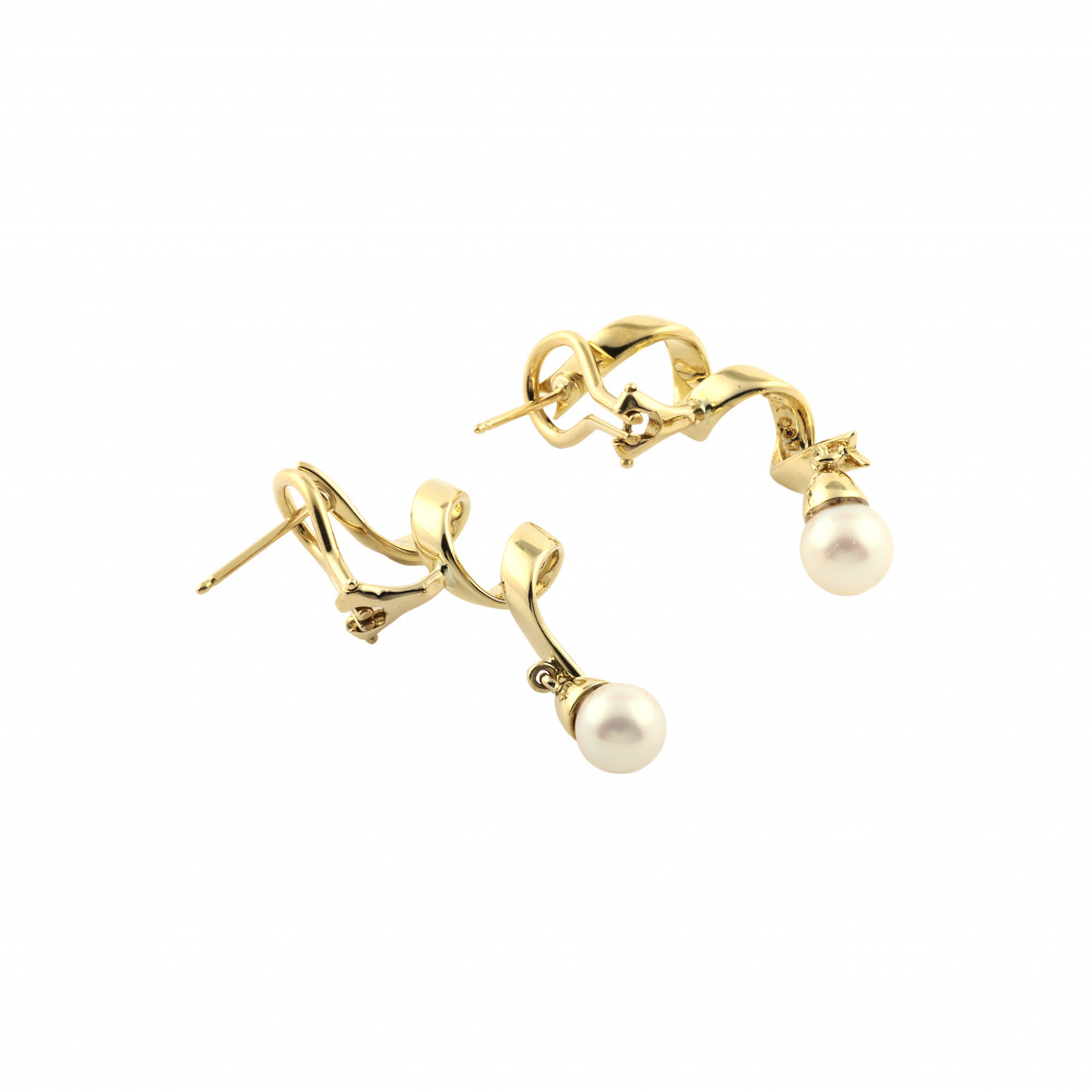 Tiffany & Co. Tiffany K18YG Yellow Gold Earrings Mother of Pearl