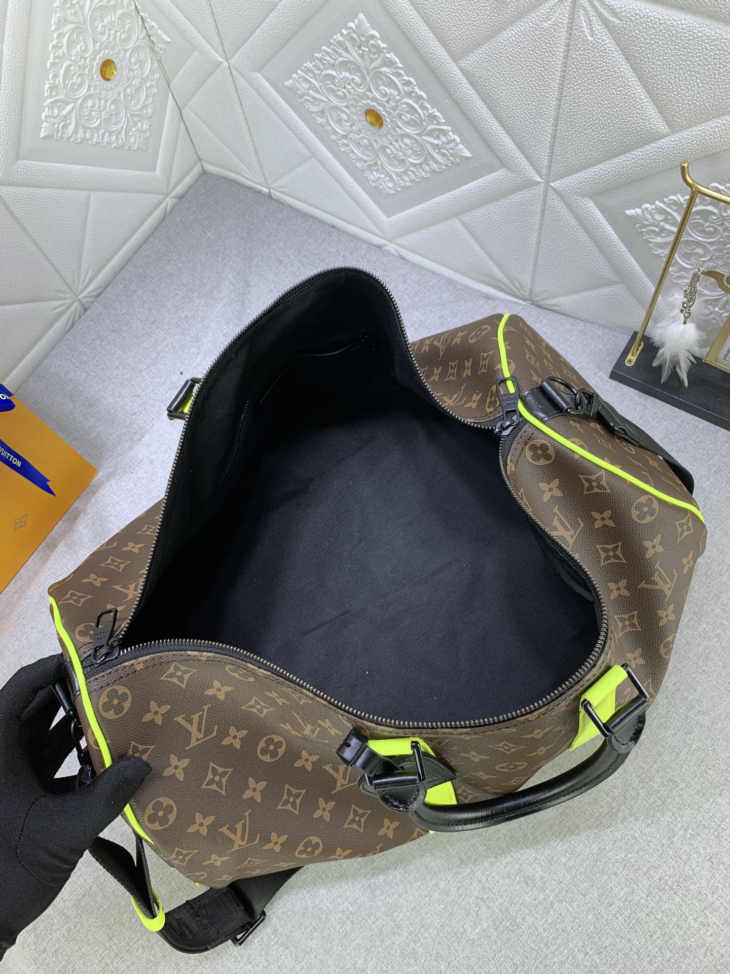 Louis Vuitton Keepall Bandouli Re 50 Brown And Chartreuse Macassar Canvas M45866