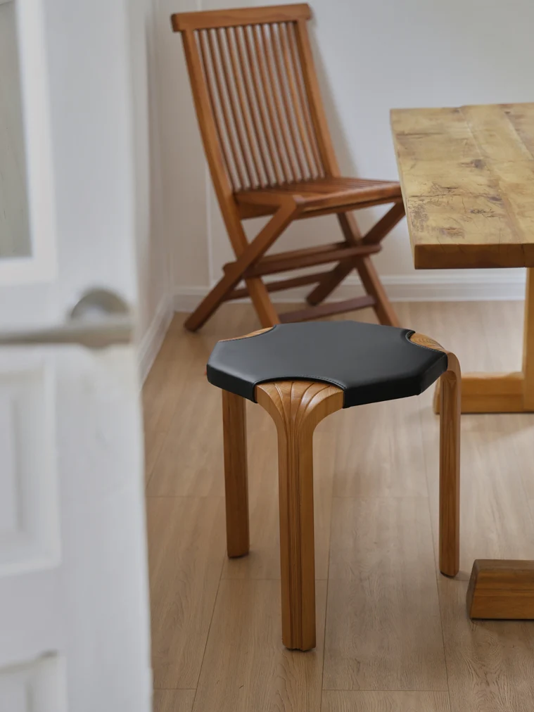 CH074 - Danish Vintage 