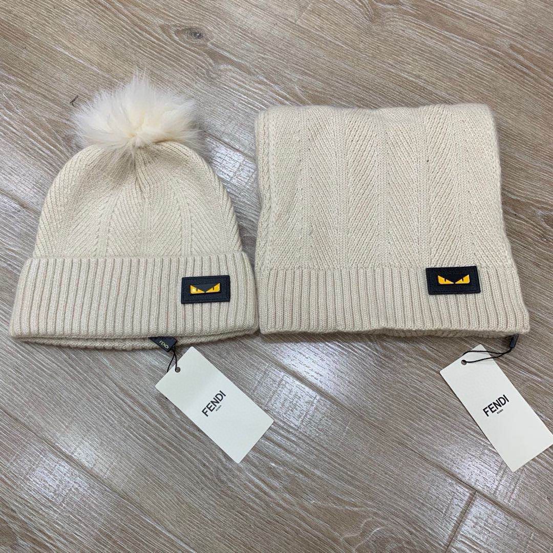 Fendi Hat+Scarf set Rabbit velvet fabric - cnluxepick