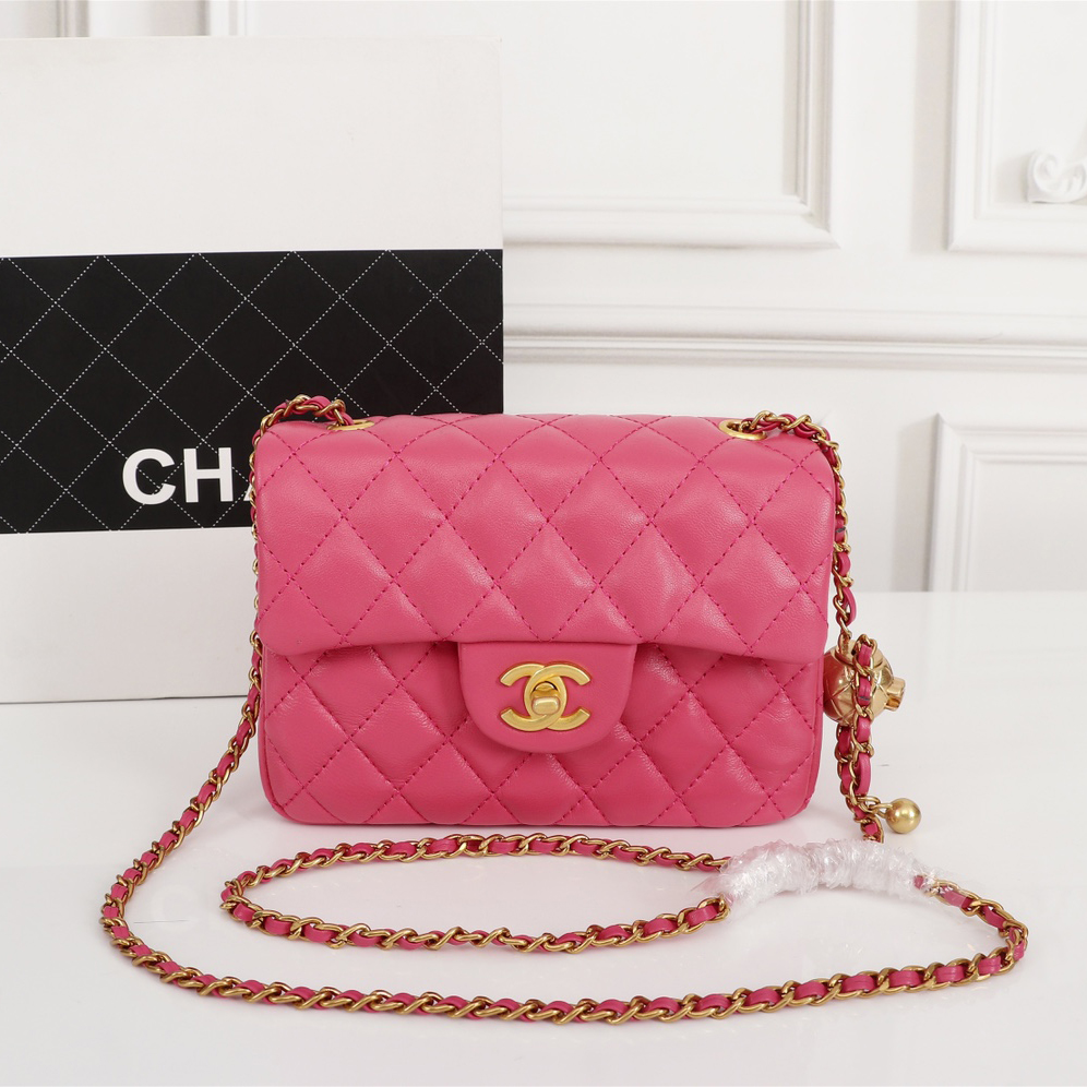 Chanel crossbody chain bag - cnluxepick