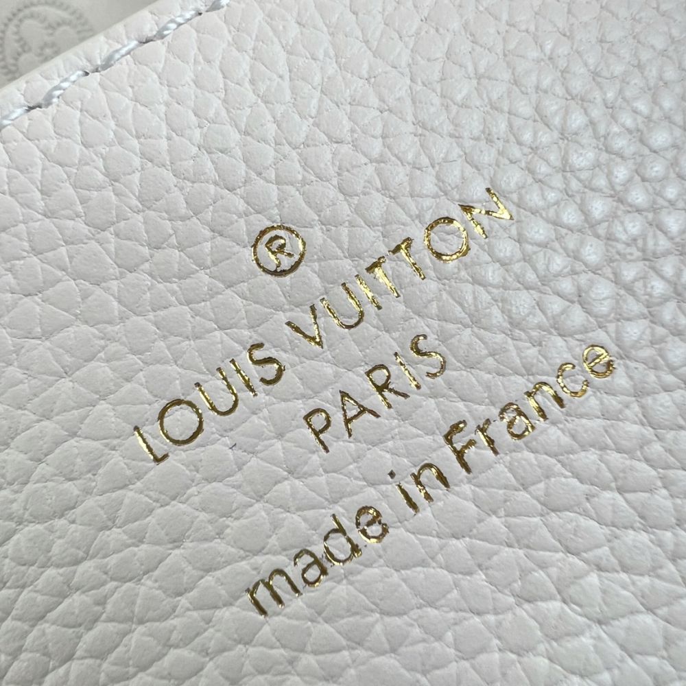 [Premium Quality] – Louis Vuitton Bella Tote Dream Cream 12.6 Inches M15116