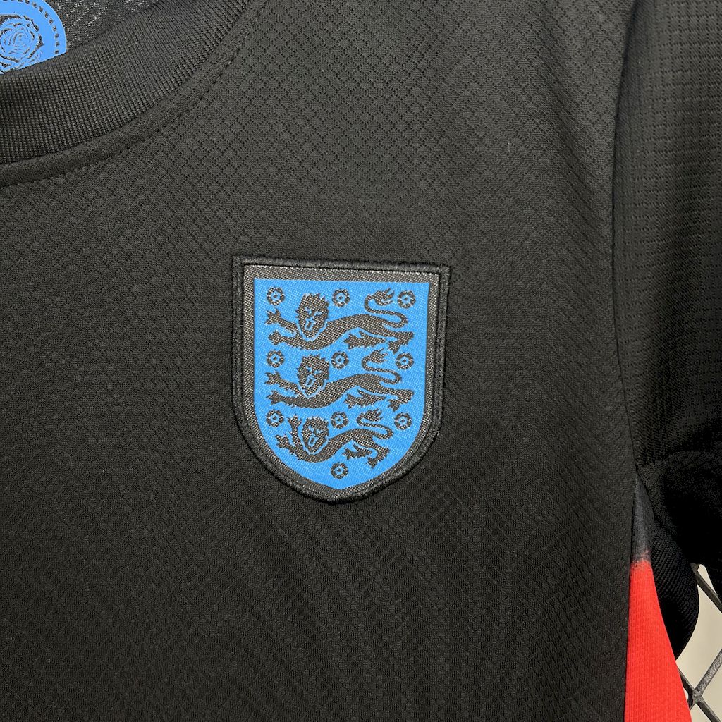 Angleterre Kit Enfant Maillot Foot 2025 2026€13.99