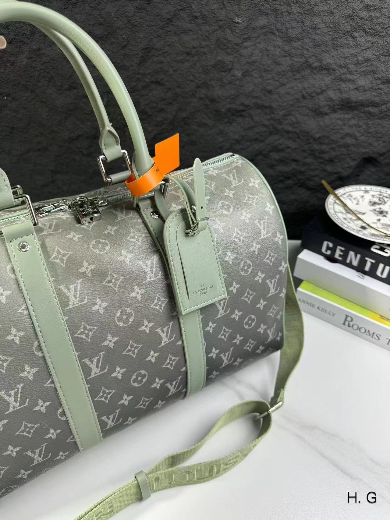 High quality Original LV  travel handbag - cnluxepick