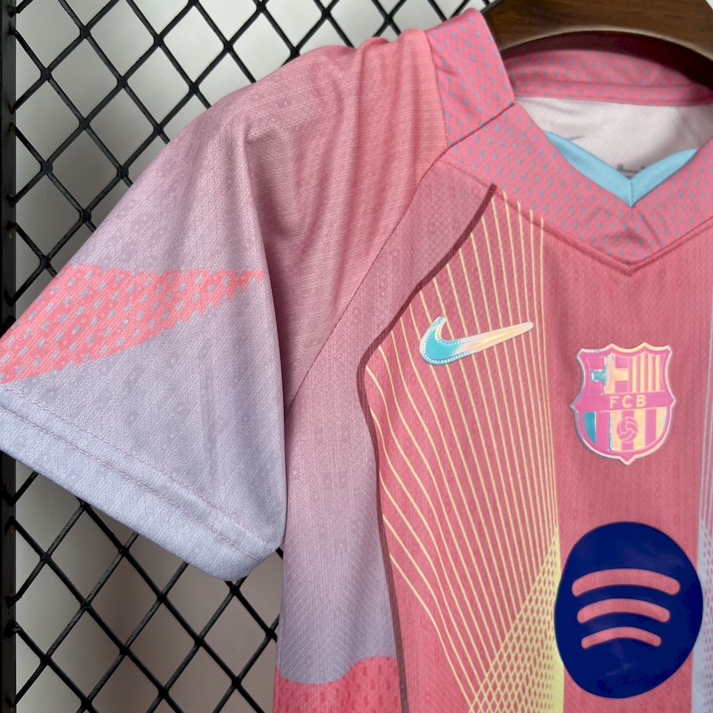 Kit Enfant FC Barcelone 2025 2026€13.99