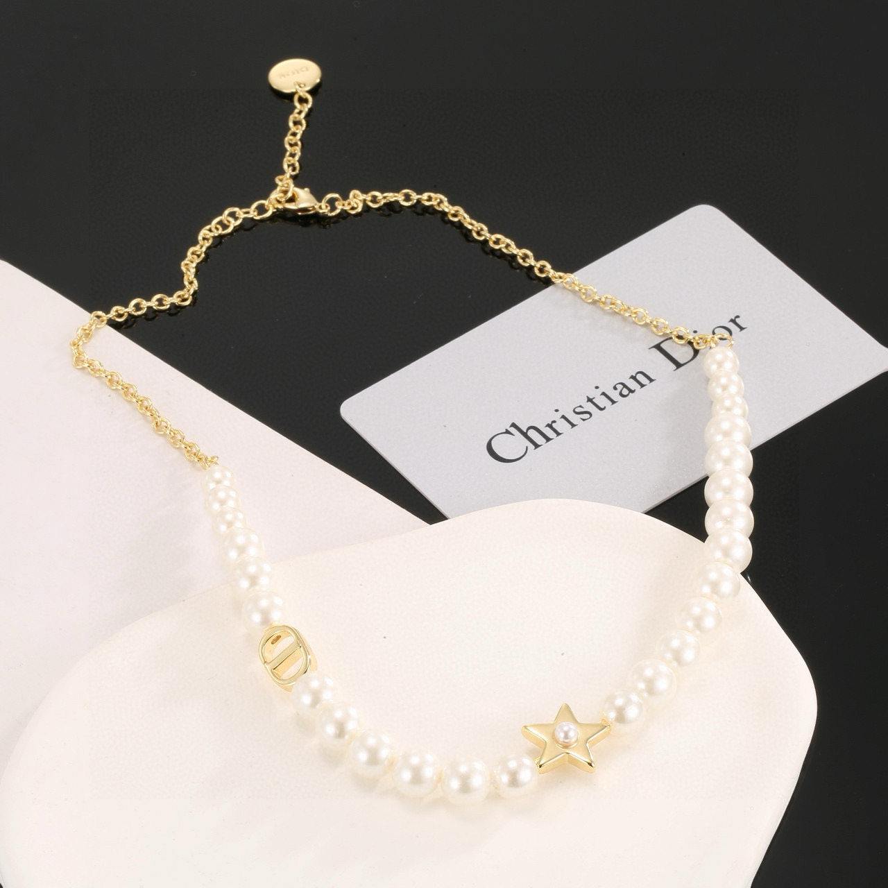 Dior Pearl Necklace - cnluxepick