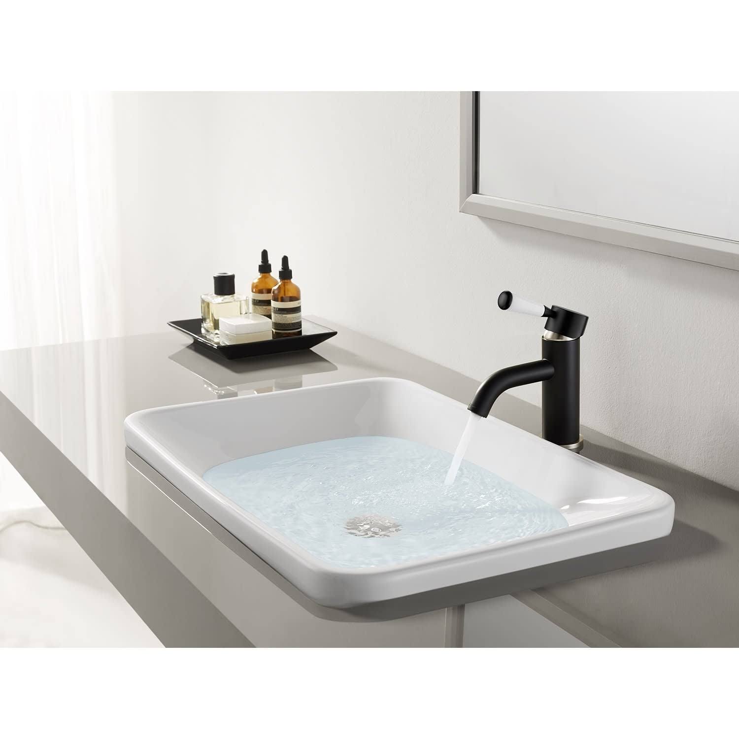 Kingston Brass LS8220DPL Paris Single Hole Bathroom Faucet with Drain Assembly Finish: Matte Black