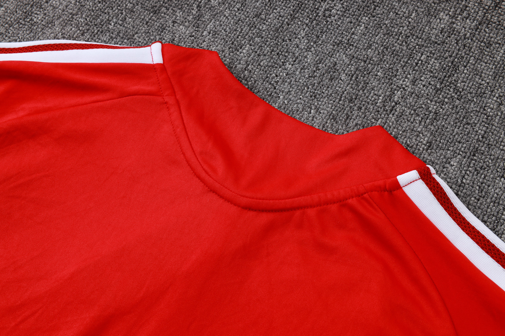 SC Internacional Half Zipper Training Suit B26014
