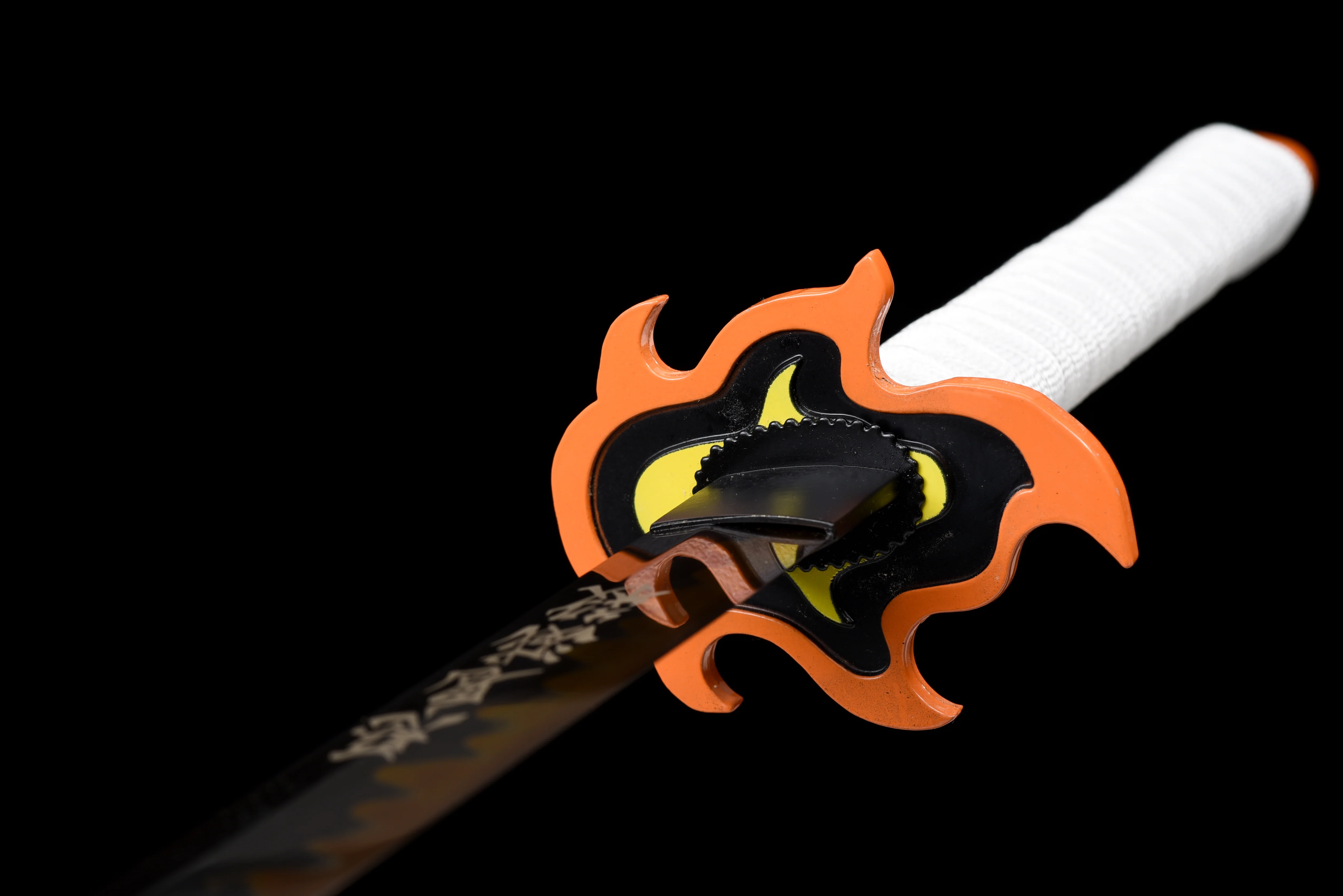 Rengoku Katana – T10 Clay Tempered, Real Hamon, Full Tang