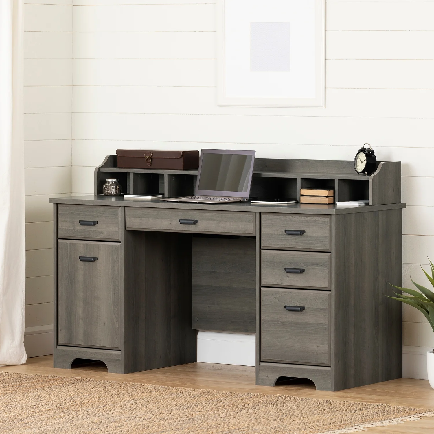 Maykoosh African Artifacts Computer Office Desk With Power Bar