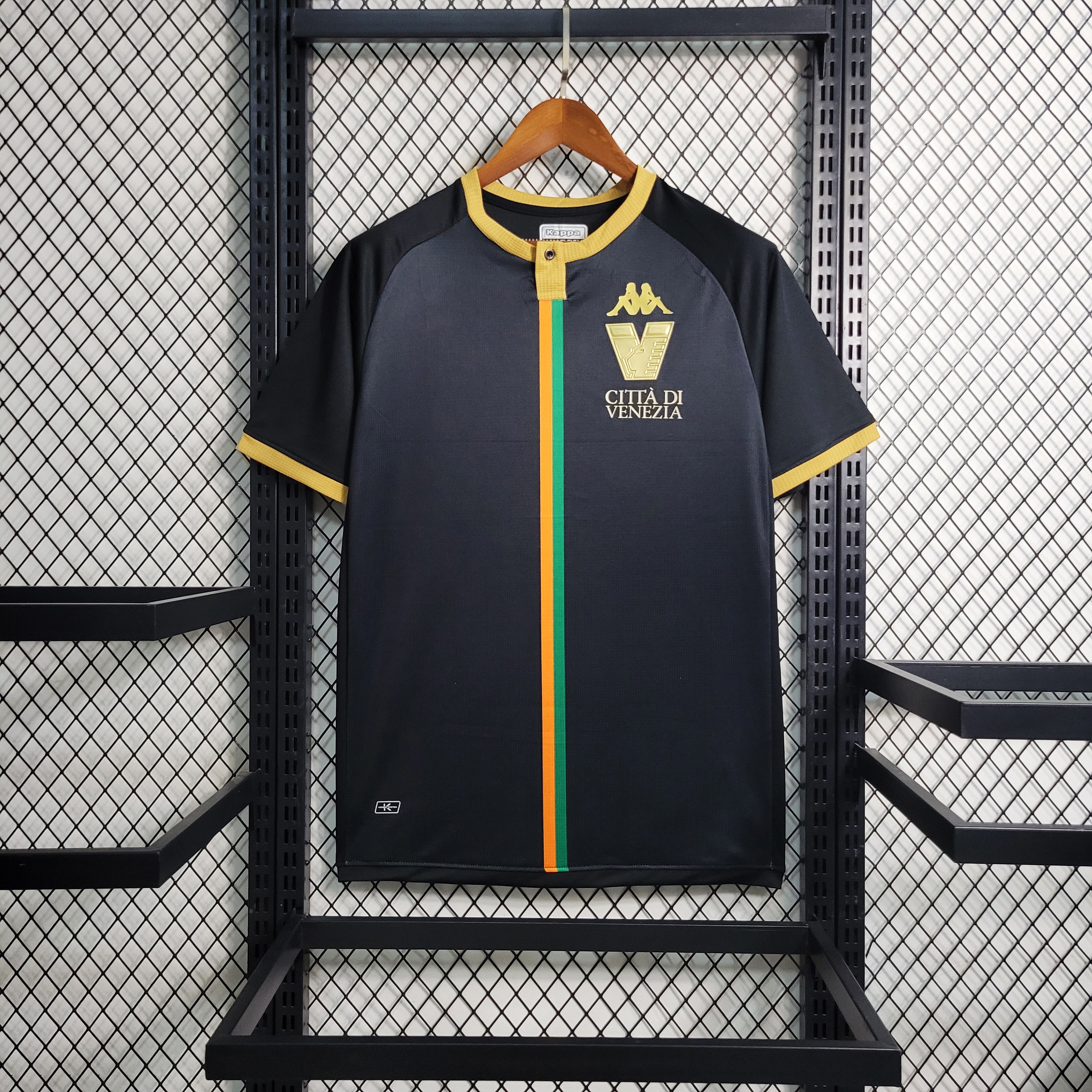 Venise FC maillot domicile 2023 2024€14.99