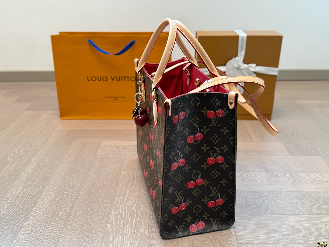 LV & Takashi Murakami co-branded series tote bag - cnluxepick