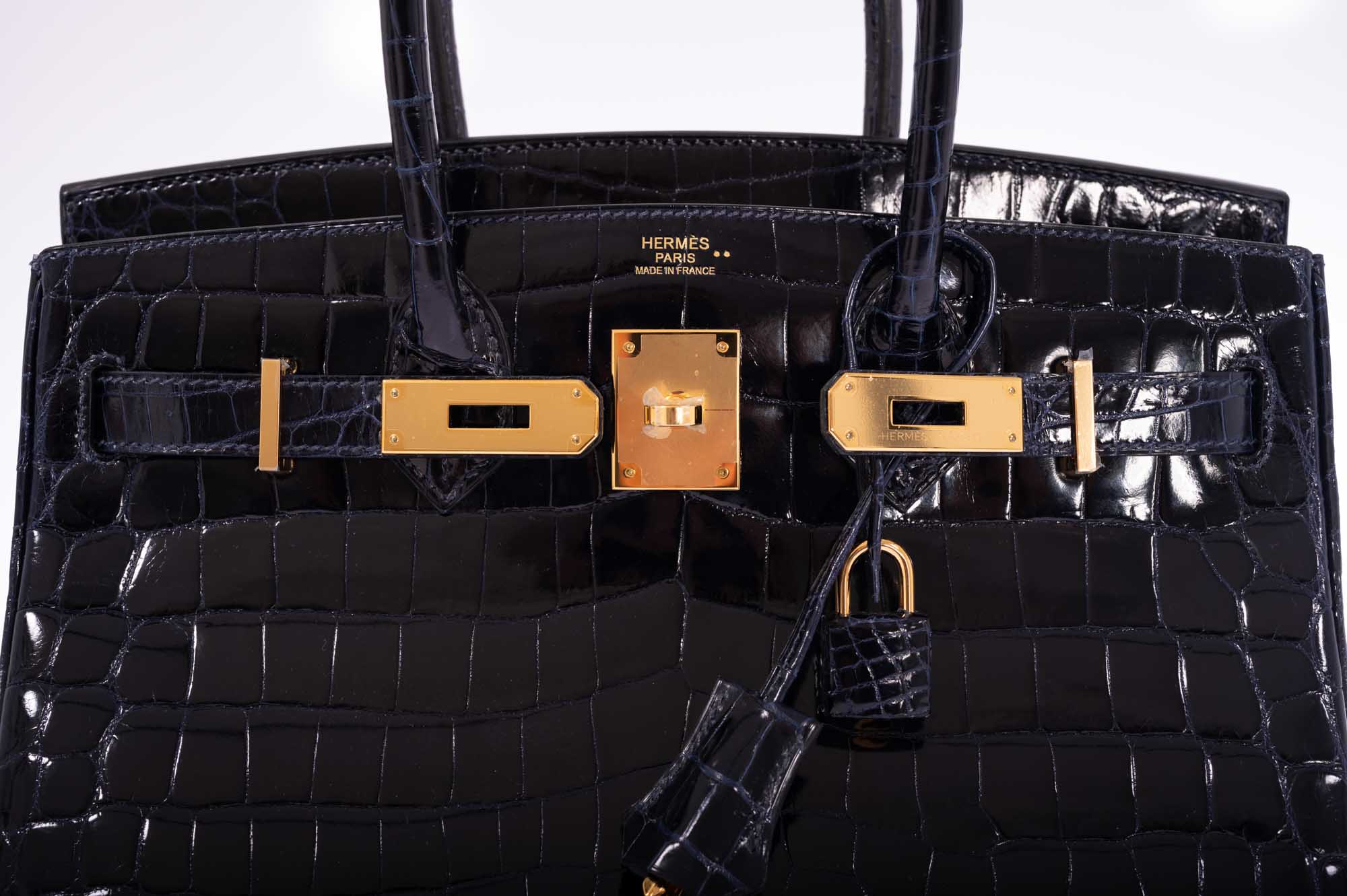 Hermès Birkin 30 Bleu Marine Shiny Niloticus Crocodile Gold Hardware