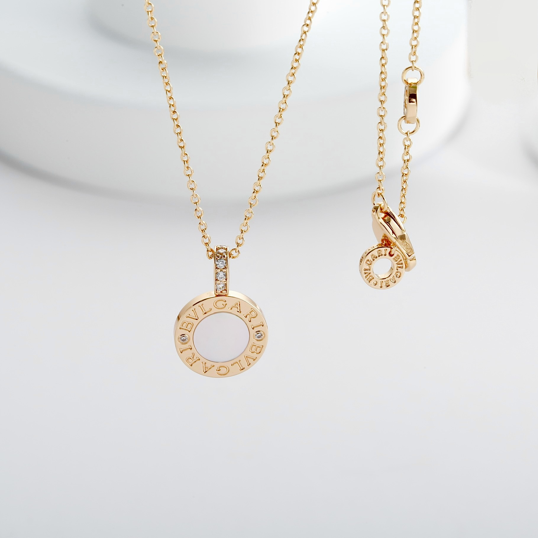 Bvlgari Black and White Necklace - cnluxepick