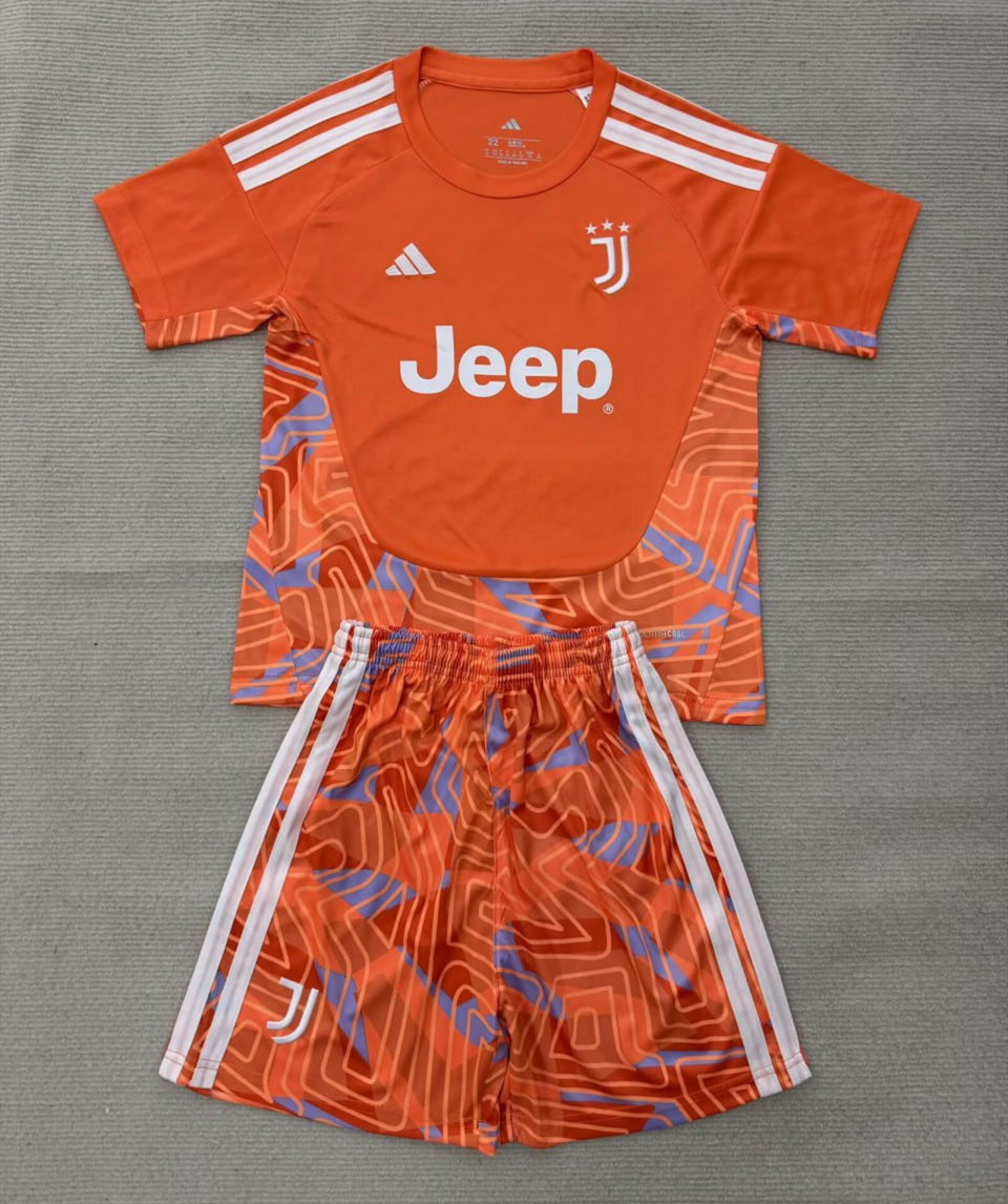Juventus Goalkeeper Kids Suit 26/27
