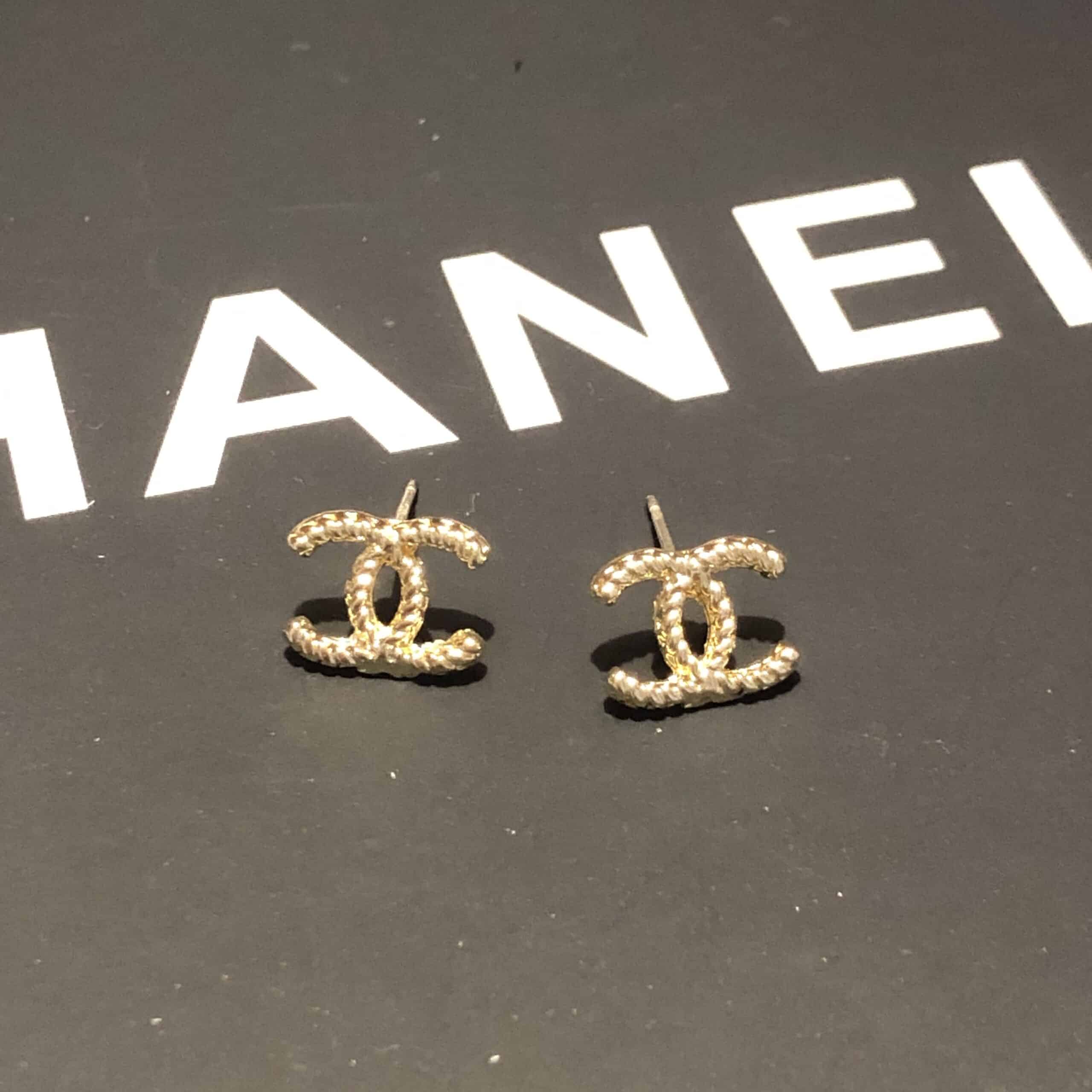 Chanel Cc Earrings Gold