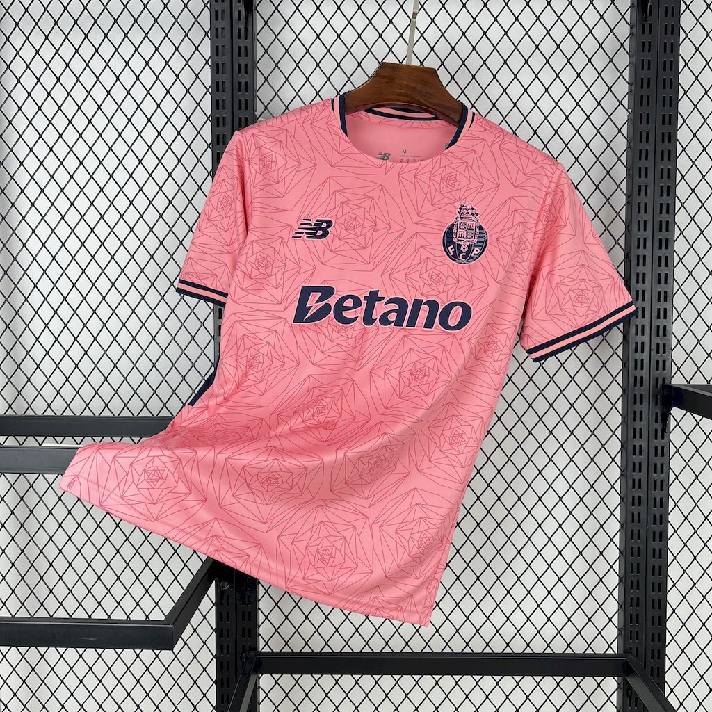 FC Porto maillot foot extérieur rose 2025 2026€14.99