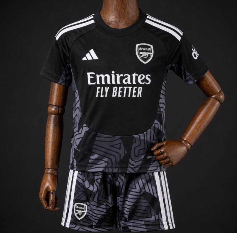 Arsenal Black Goalkeeper Men Jersey Suit 26/27