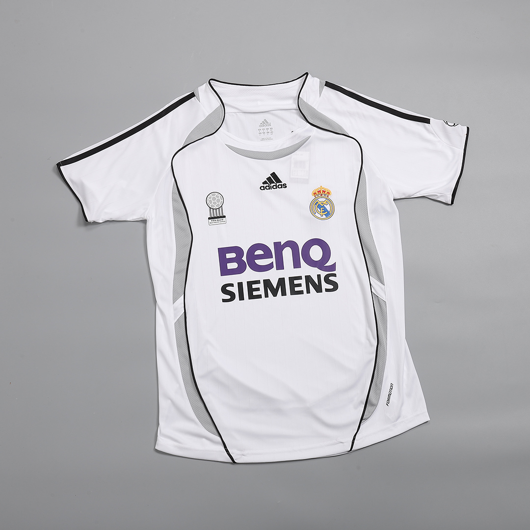 Retro Soccer Jersey Real Madrid Home 2006/07