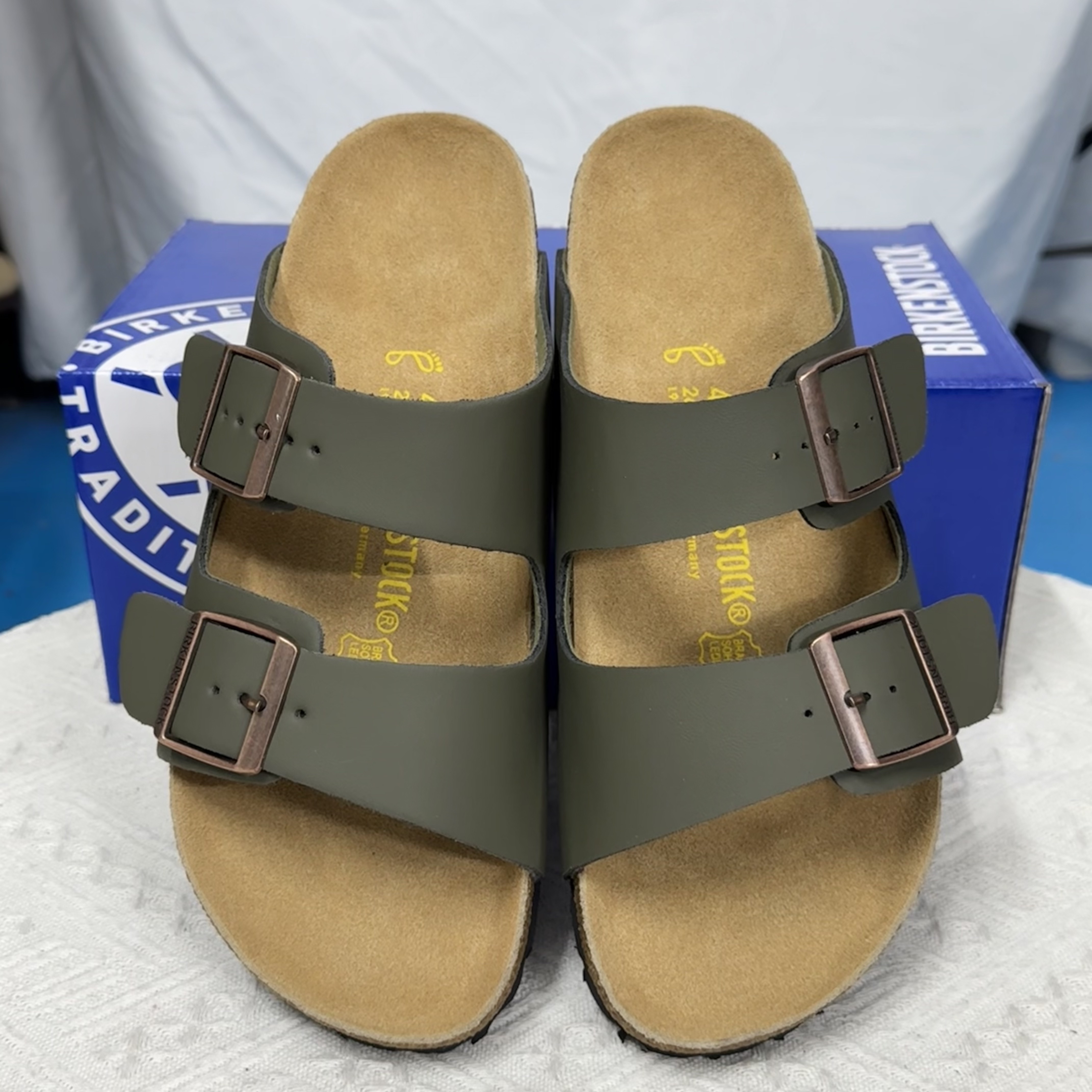 Birkenstock Arizona Leather Sandals
