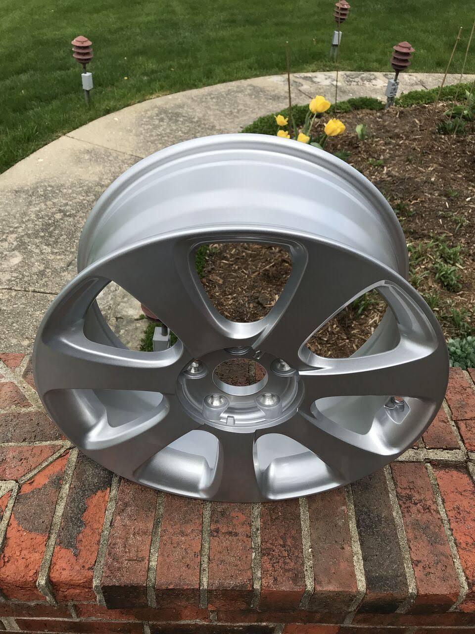 2011 - 17x7 Hyundai Elantra Aluminum Replacement Wheel / Rim