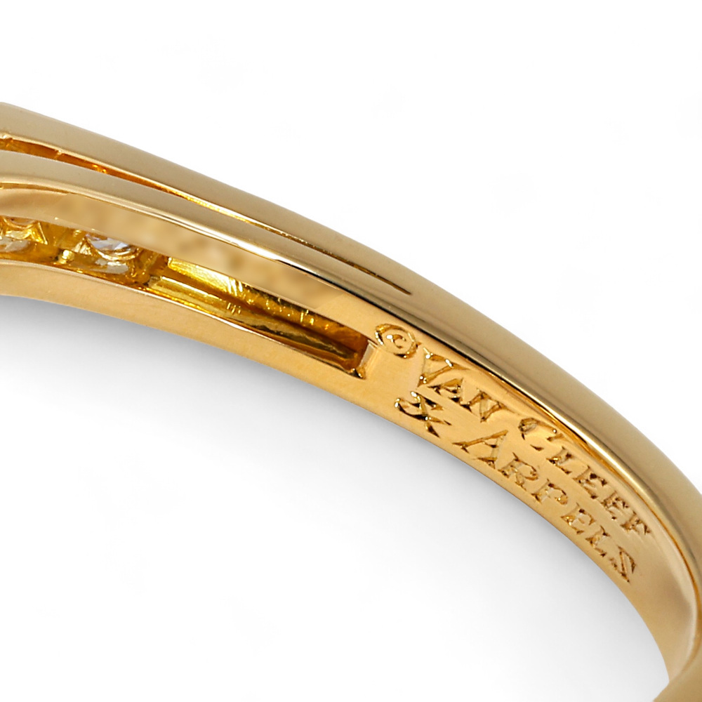 Van Cleef & Arpels Fleurette Ring 18K Yellow Gold Diamond