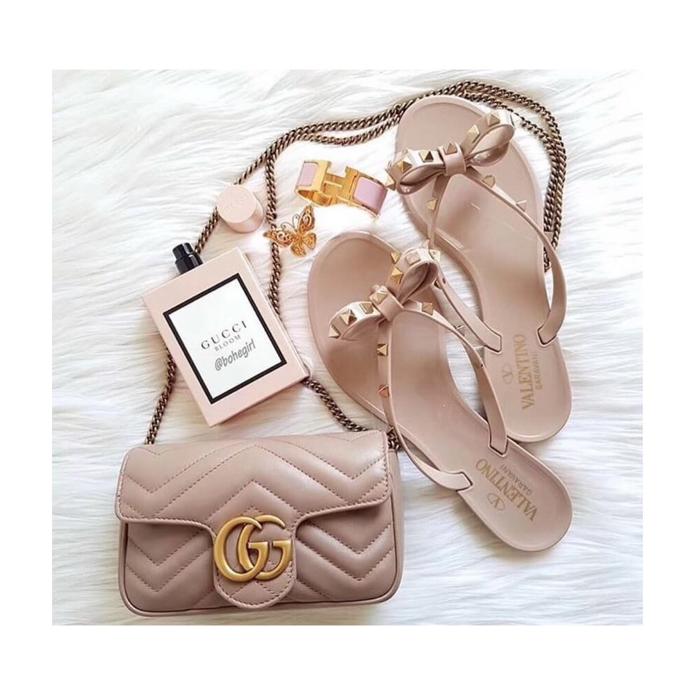 Gucci GG Marmont Matelasse Chevron Leather Super Mini Bag Nude Pink