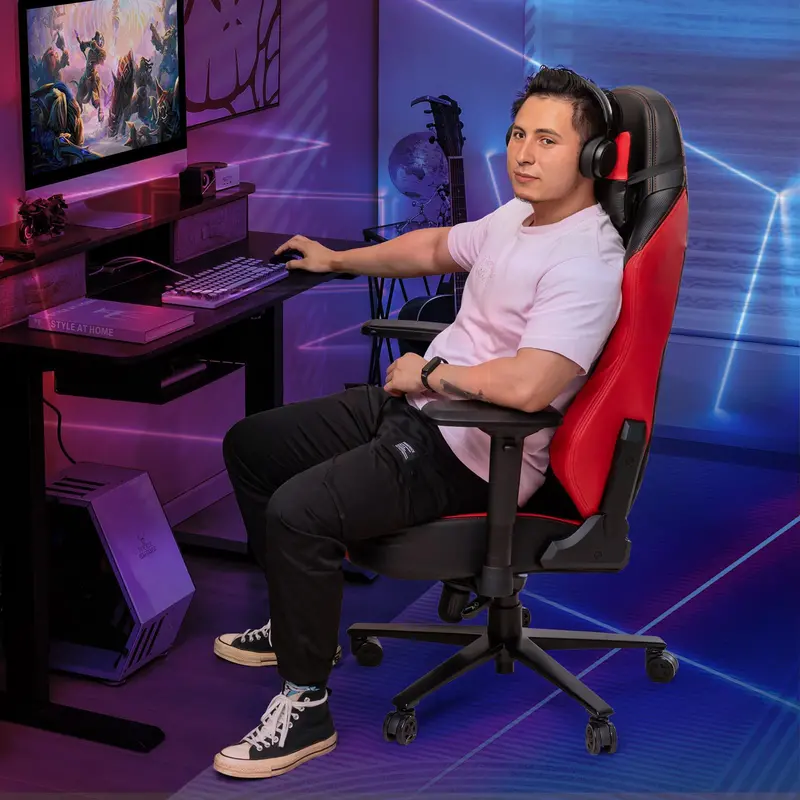 Z-Shaped Gaming Desk – 45.5-Inch Racing-Style Desk with Carbon Fiber Surface and Integrated Mouse Pad