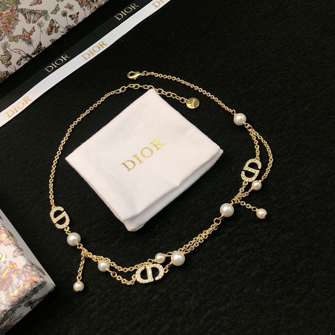 Dior Pearl Necklace - cnluxepick