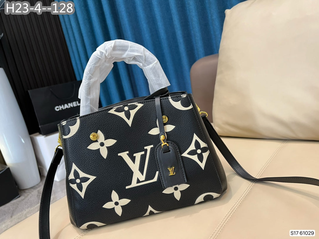 Louis Vuitton Montaigne Bag Black 30Cm M45778