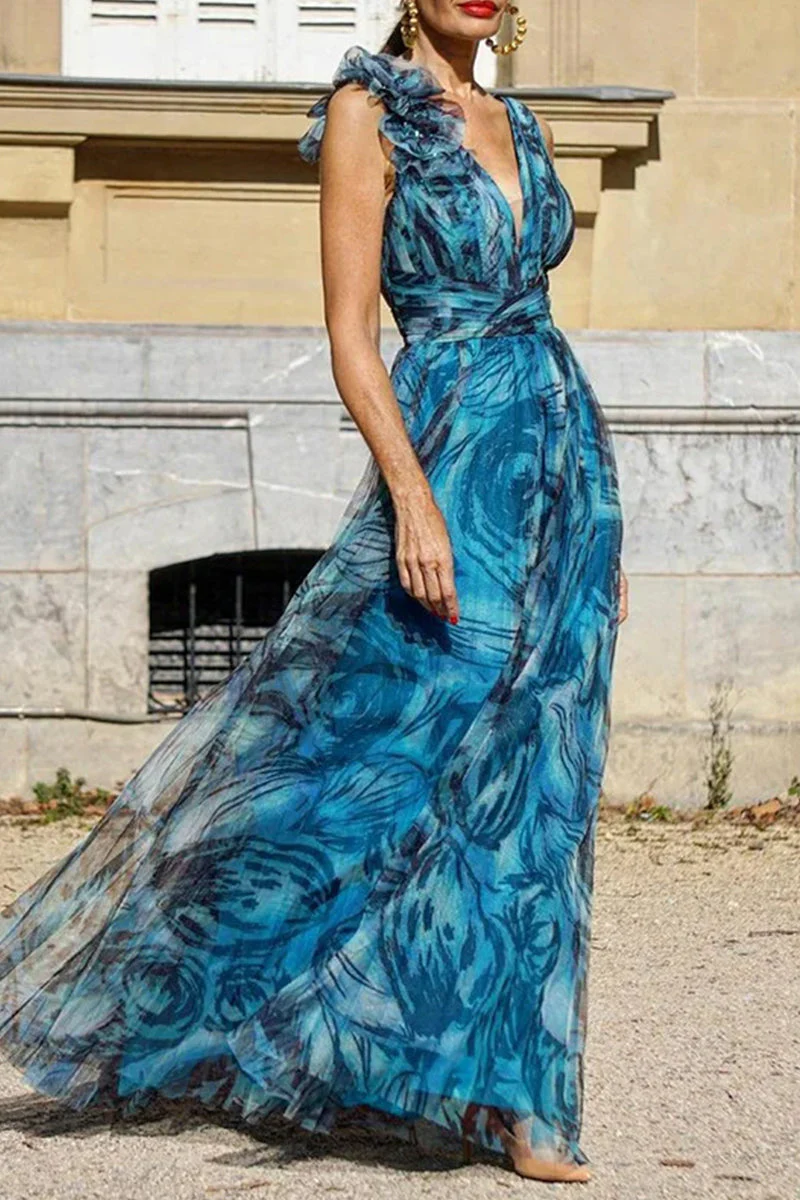 Elegant V-Neck Maxi Dress with Geometric PrintClistos