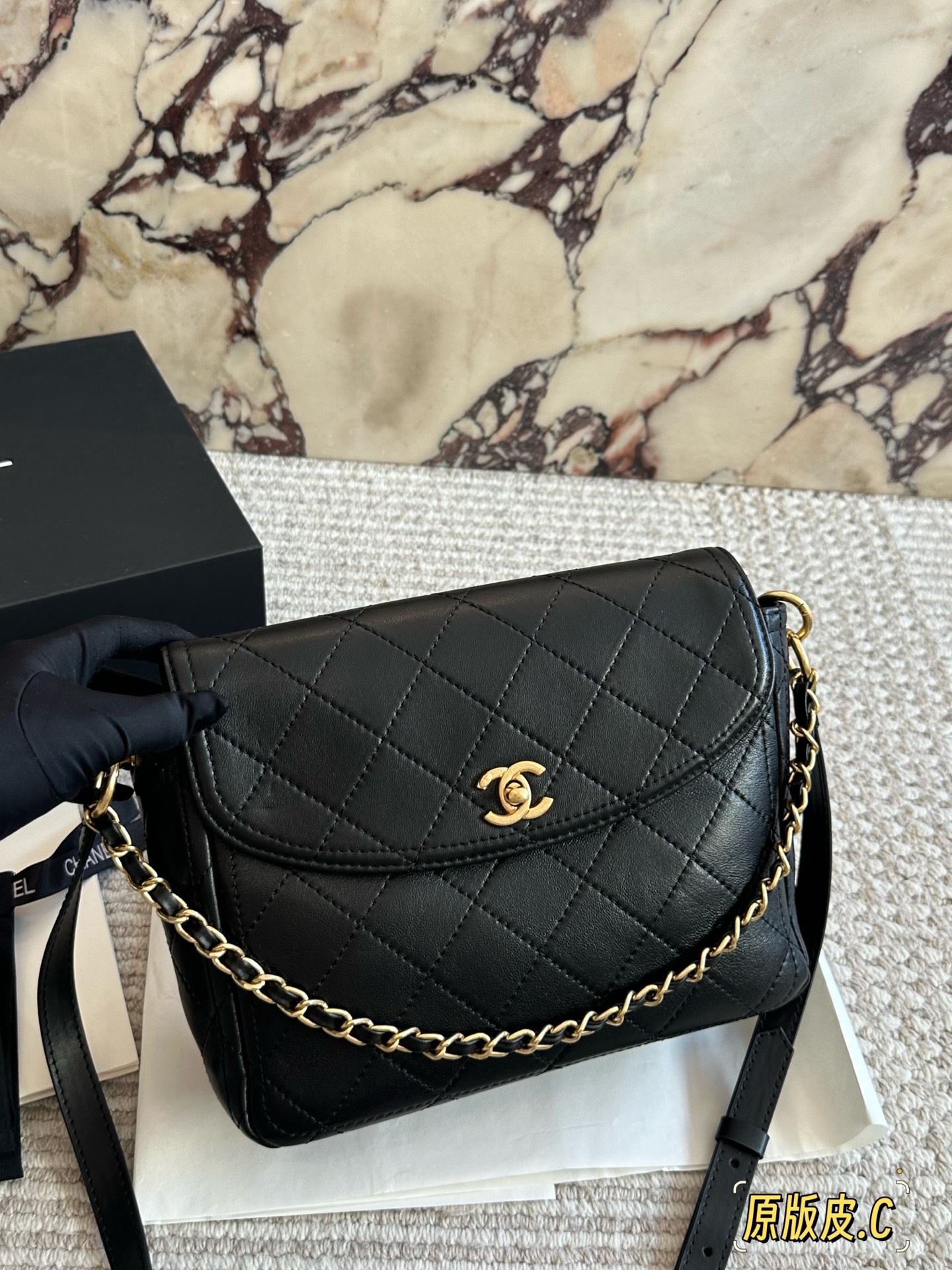Chanel 25s Shoulder Bag - cnluxepick