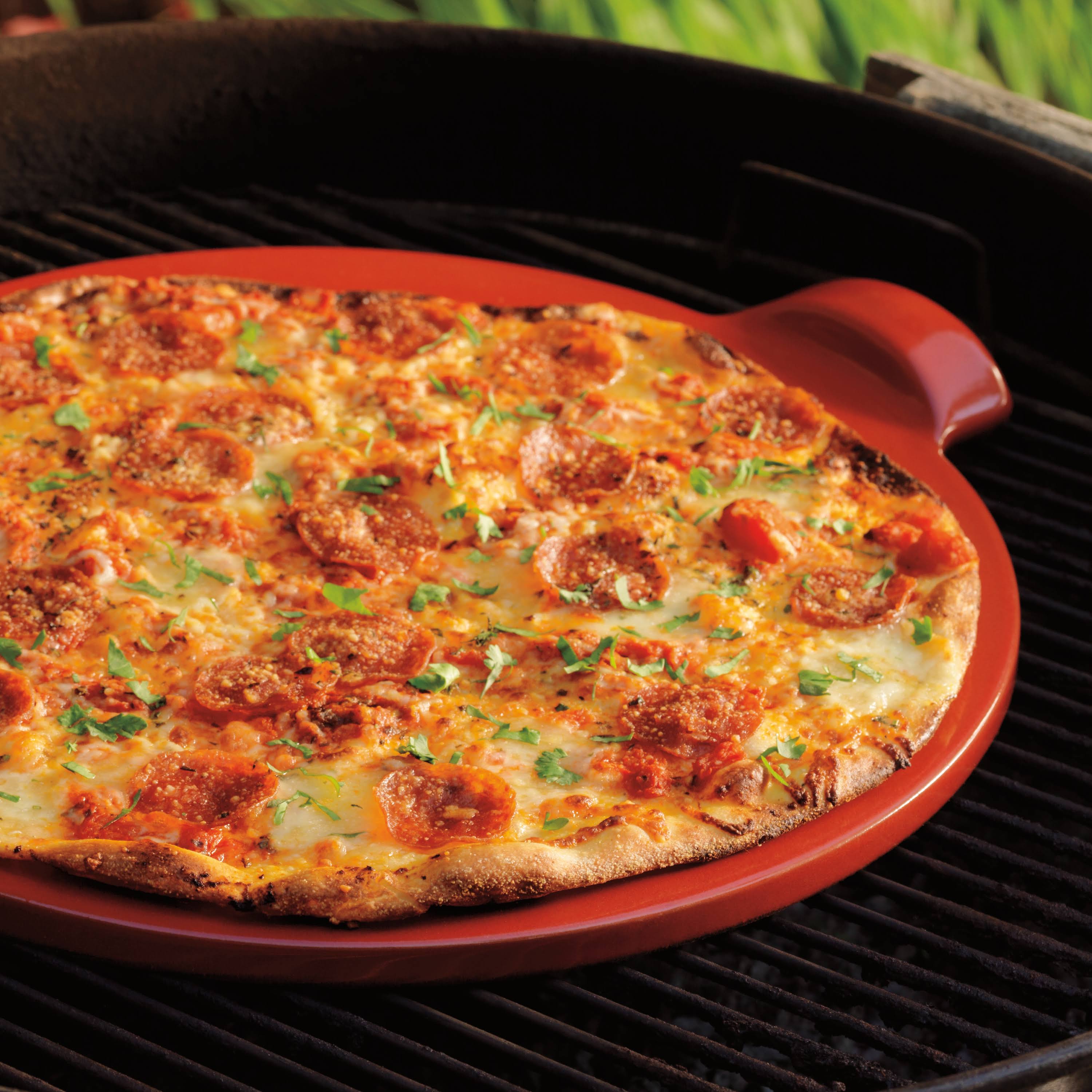 Emile Henry Flame Red Pizza Stone