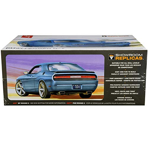 AMT 2009 Dodge Challenger R/T 1:25 Scale Model Kit