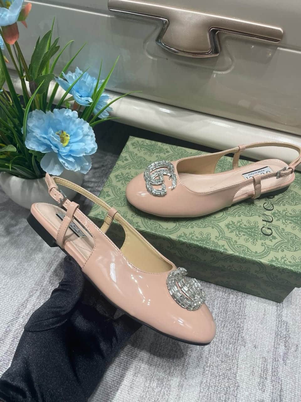 Gucci Logo Embellished Slingback Flats Light Pink