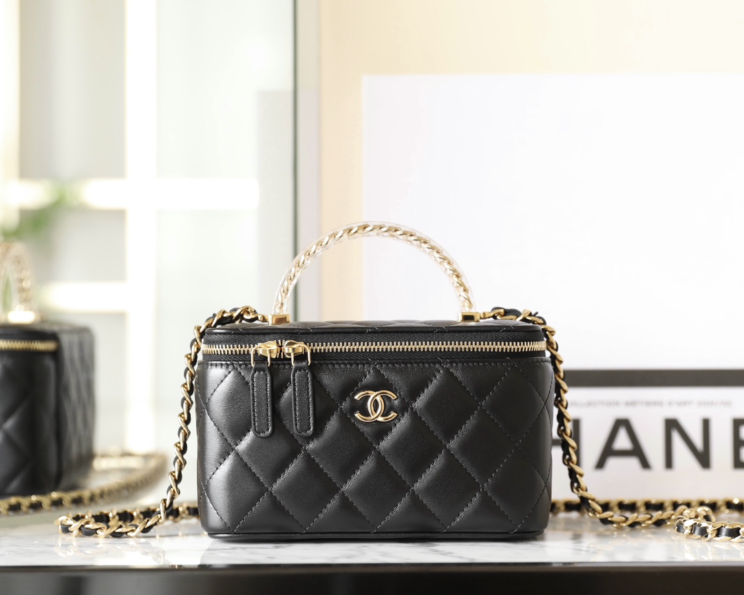Chanel Small Vanity Case Ss22 Black 17Cm/6.6in