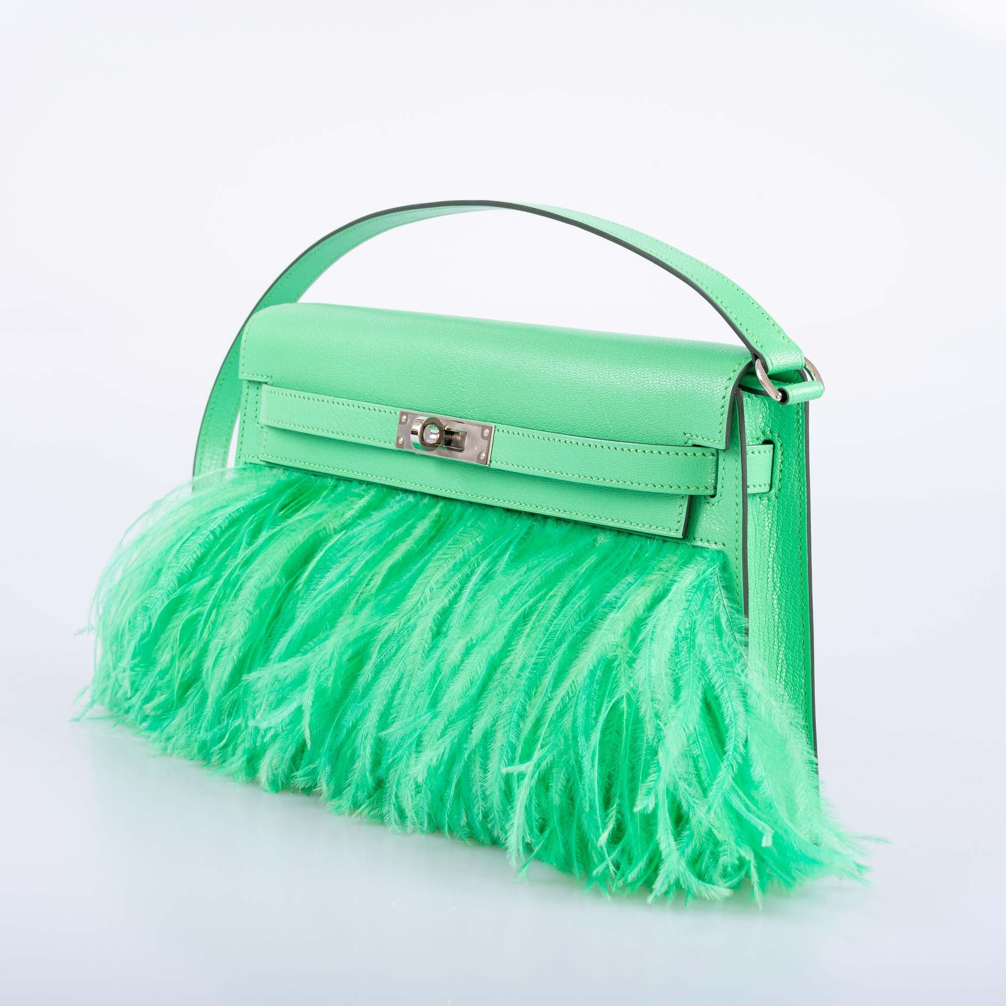 Hermès Kelly Élan Folie Vert Comics Chèvre Chamkila and Ostrich Feather Palladium Hardware