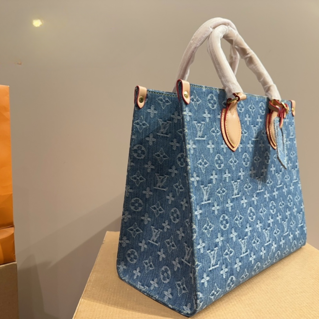 Louis Vuitton New Lv Remix Onthego Mm Denim Blue 35Cm M46871