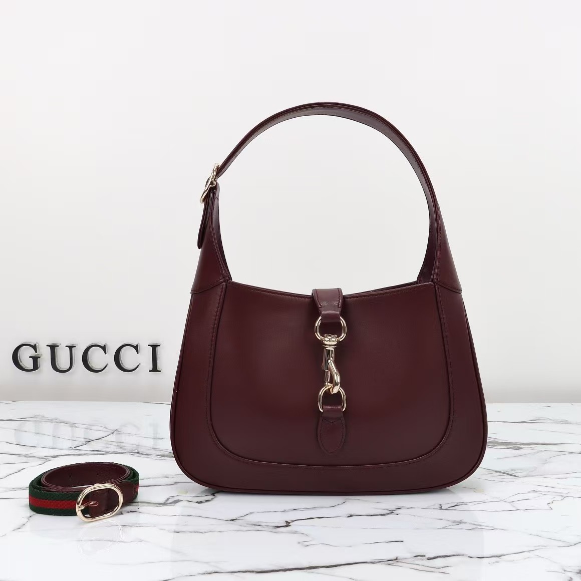 Gucci armpit bag - cnluxepick