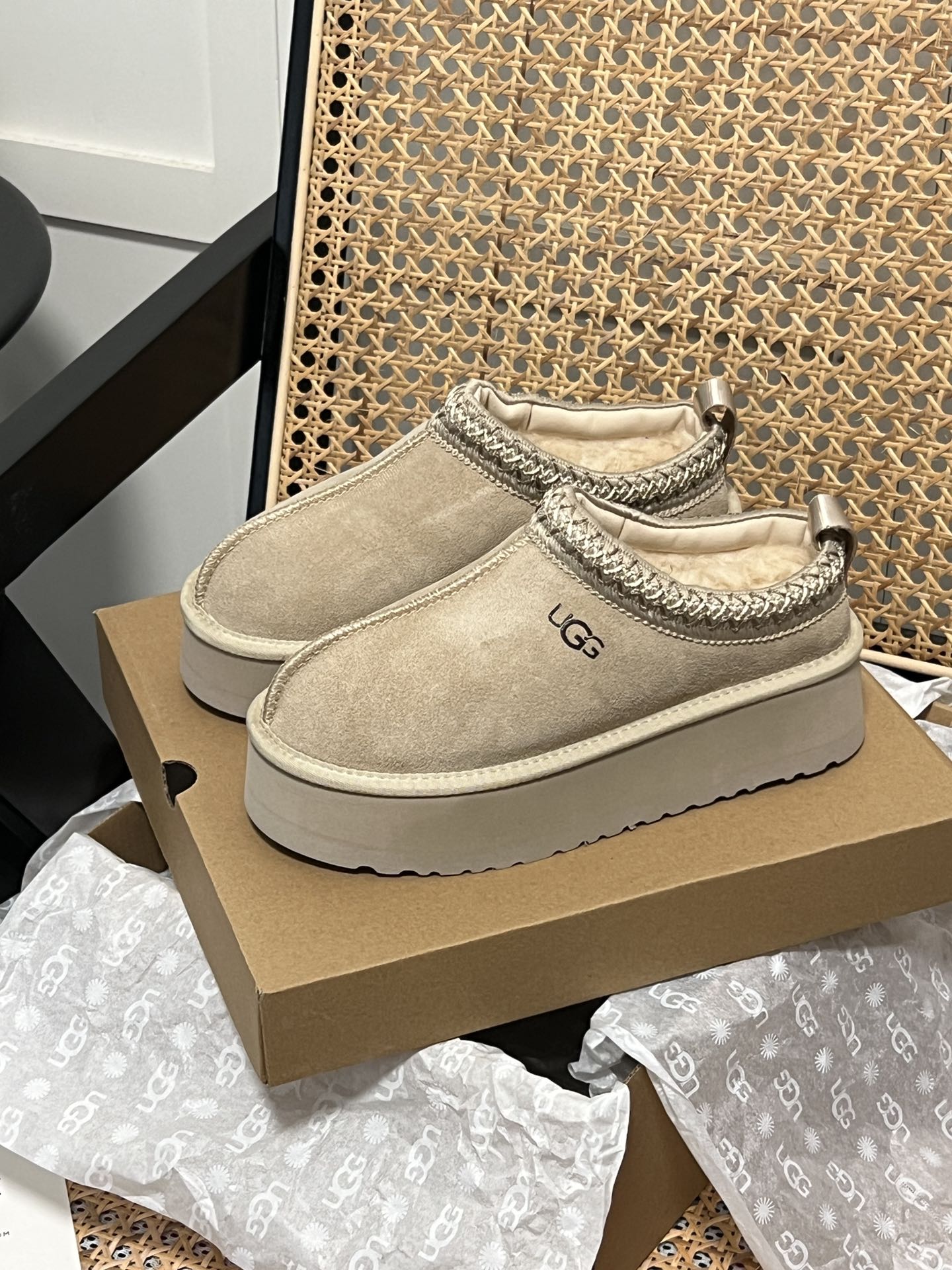UGG Winter Thick-Sole Fur Boots - cnluxepick