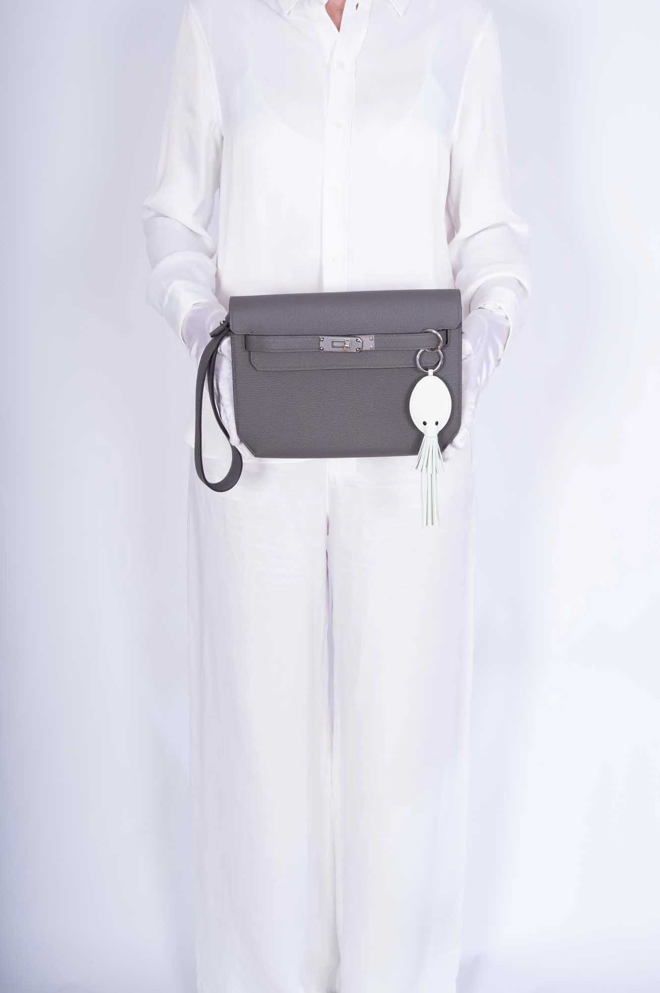 Hermès Kelly Depeches 25 Etain Togo Palladium Hardware