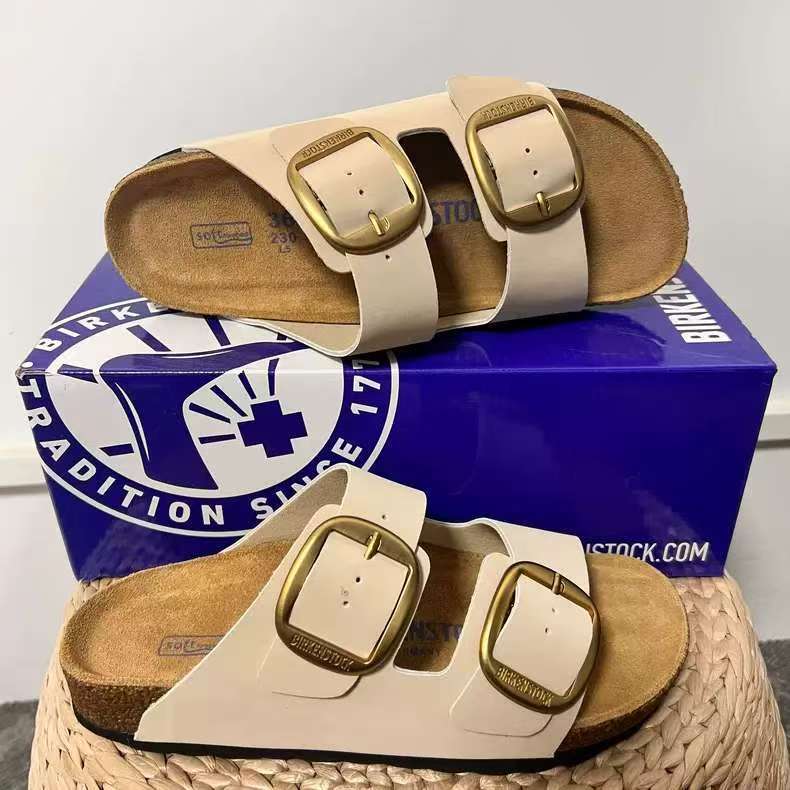 Birkenstock Arizona Matte Leather Casual Sandals
