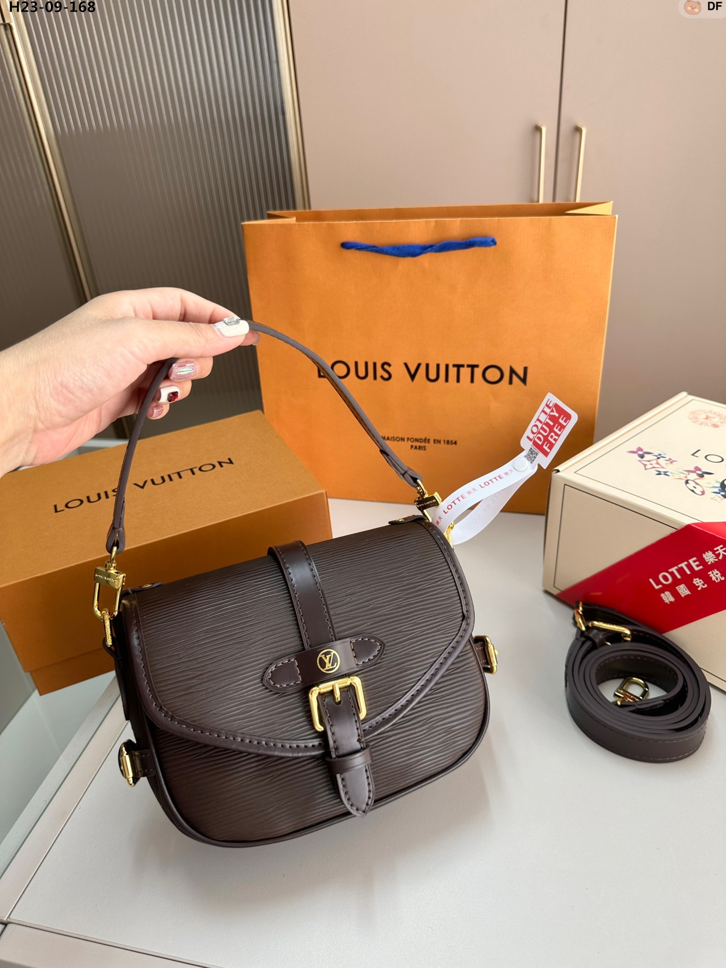 Louis Vuitton Saumur Bb Bag Dark Brown 20Cm