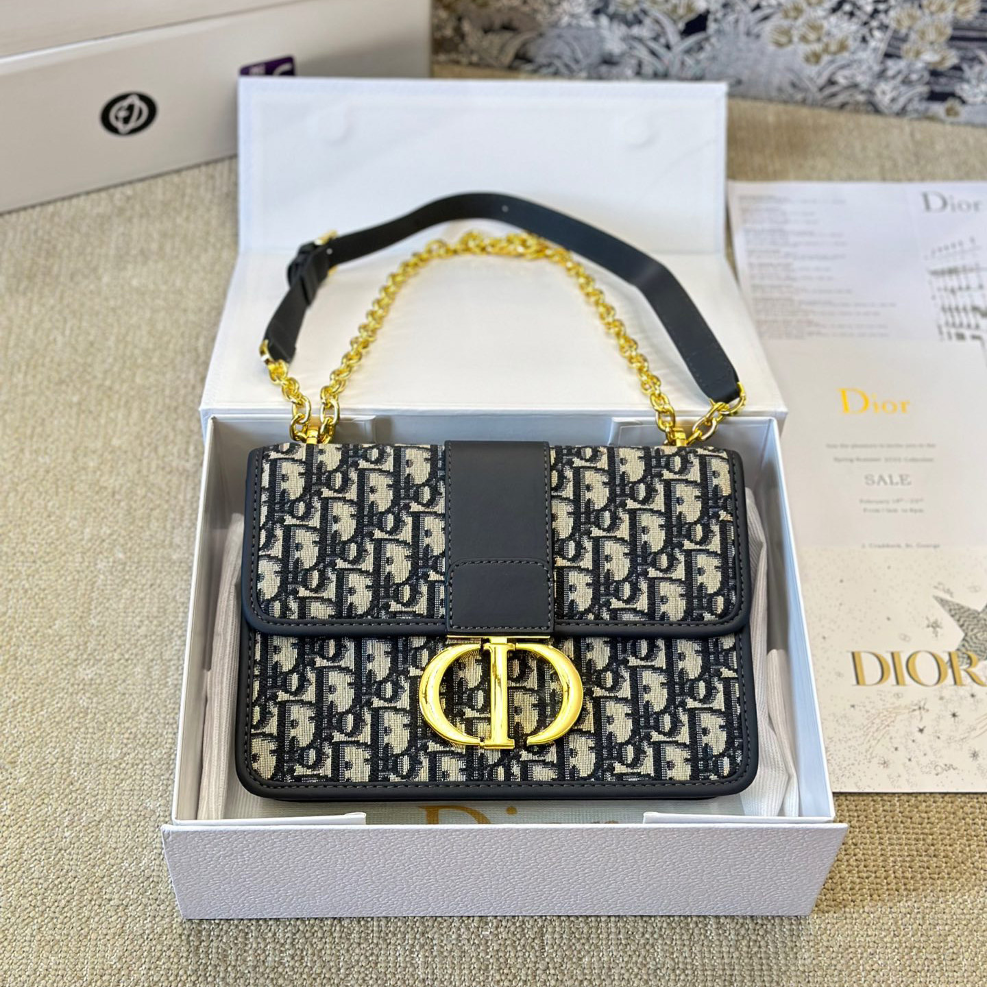 Dior Montaigne chain shoulder bag - cnluxepick