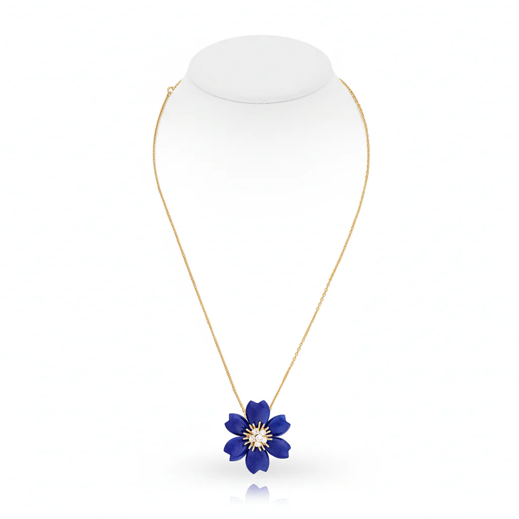 Van Cleef & Arpels Rose de Noël Clip Pendant Small Model Lapis Lazuli Diamond 18K Yellow Gold