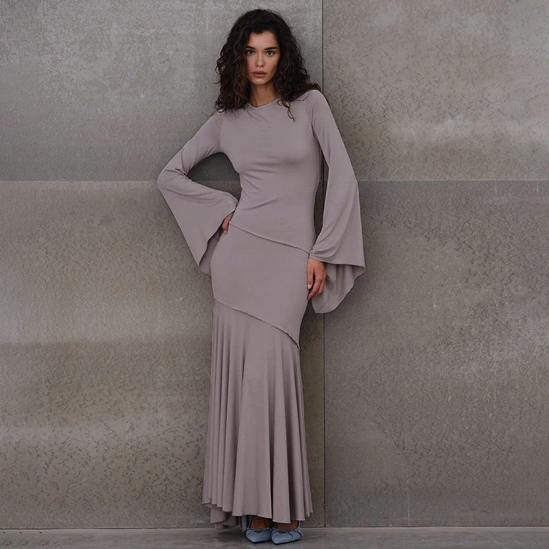 Elegant Fishtail Maxi Dress with Bell SleevesClistos