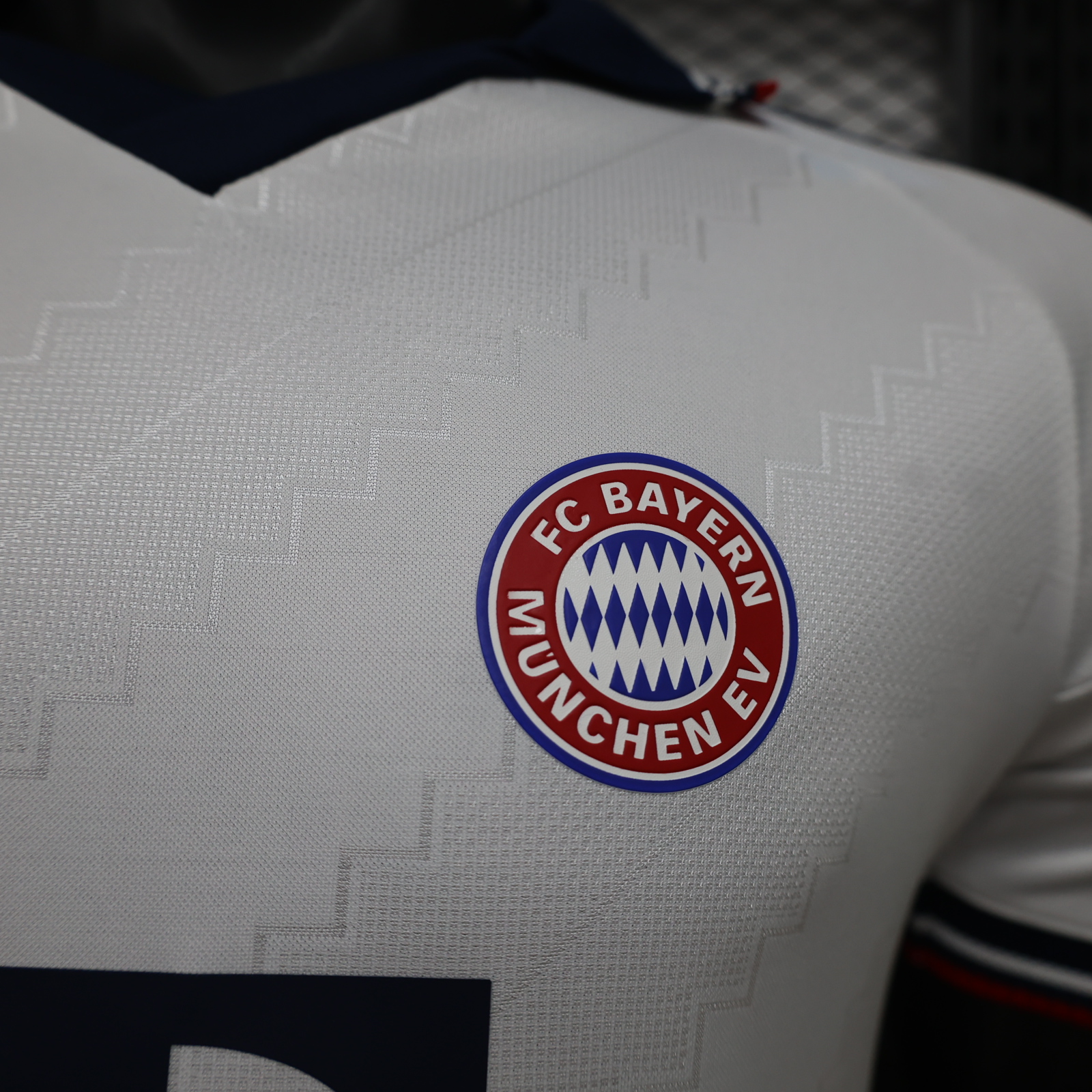 Player Version Bayern München  Men Jersey Away Long Sleeves 26-27 S-3XL
