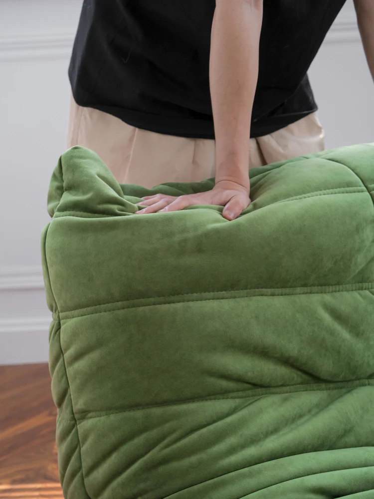 CH026（Single Seat) - Togo Sofa in Vintage Green: French-style, Cozy Lounge Chair, Reading Nook